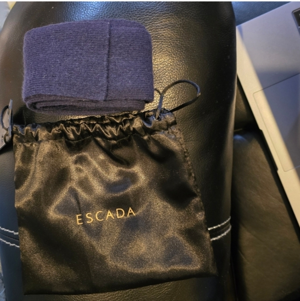 Reserved for Customer 3 Escada Cashmere Belts Bundle Purchase @Yolandataylo486 - Picture 9 of 14